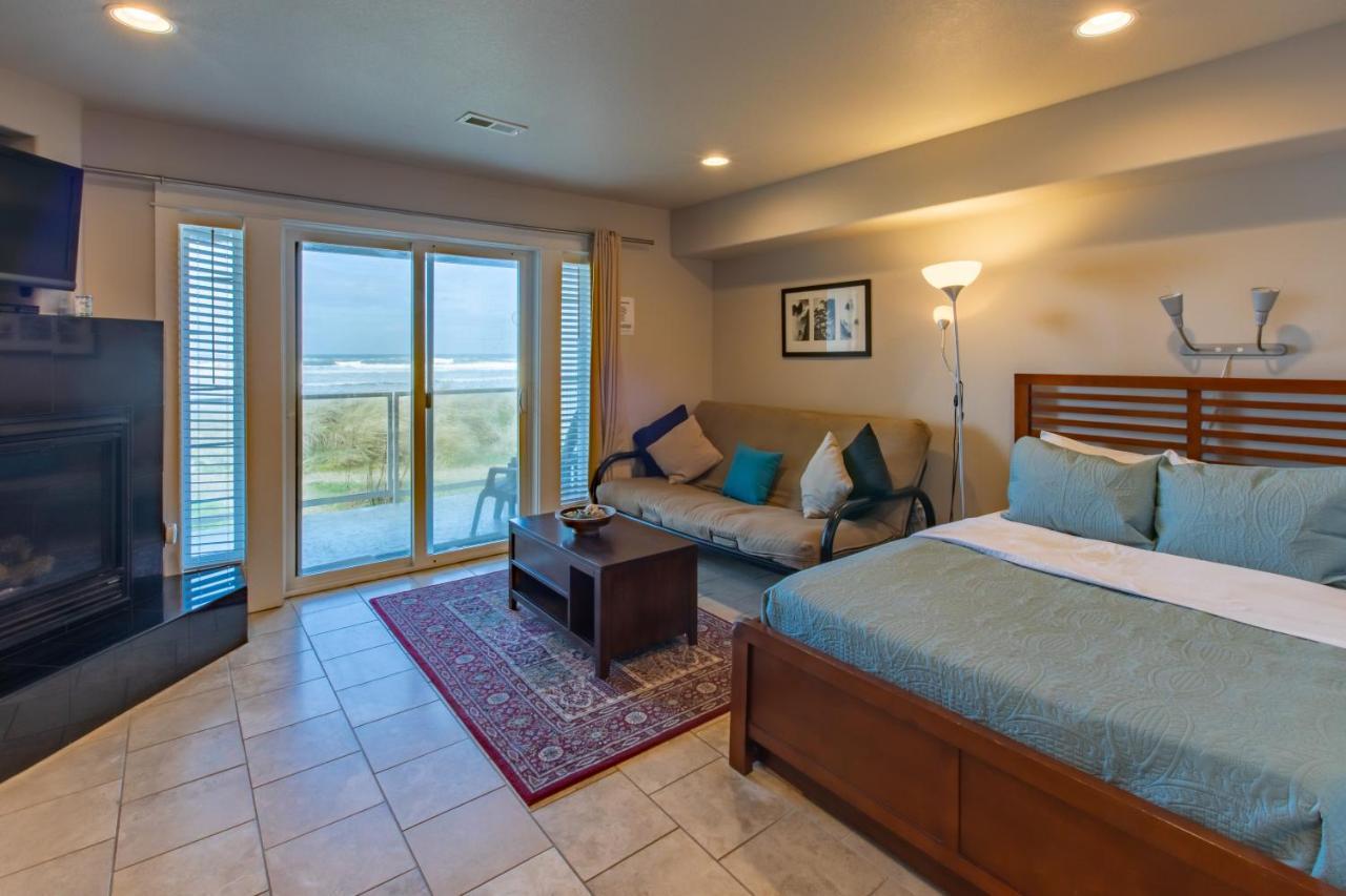 Rockaway Beach Vibes,Waterfront Oceanfront Rockaway Beach House Near Downtown,Wifi, Washer Dryer Екстериор снимка
